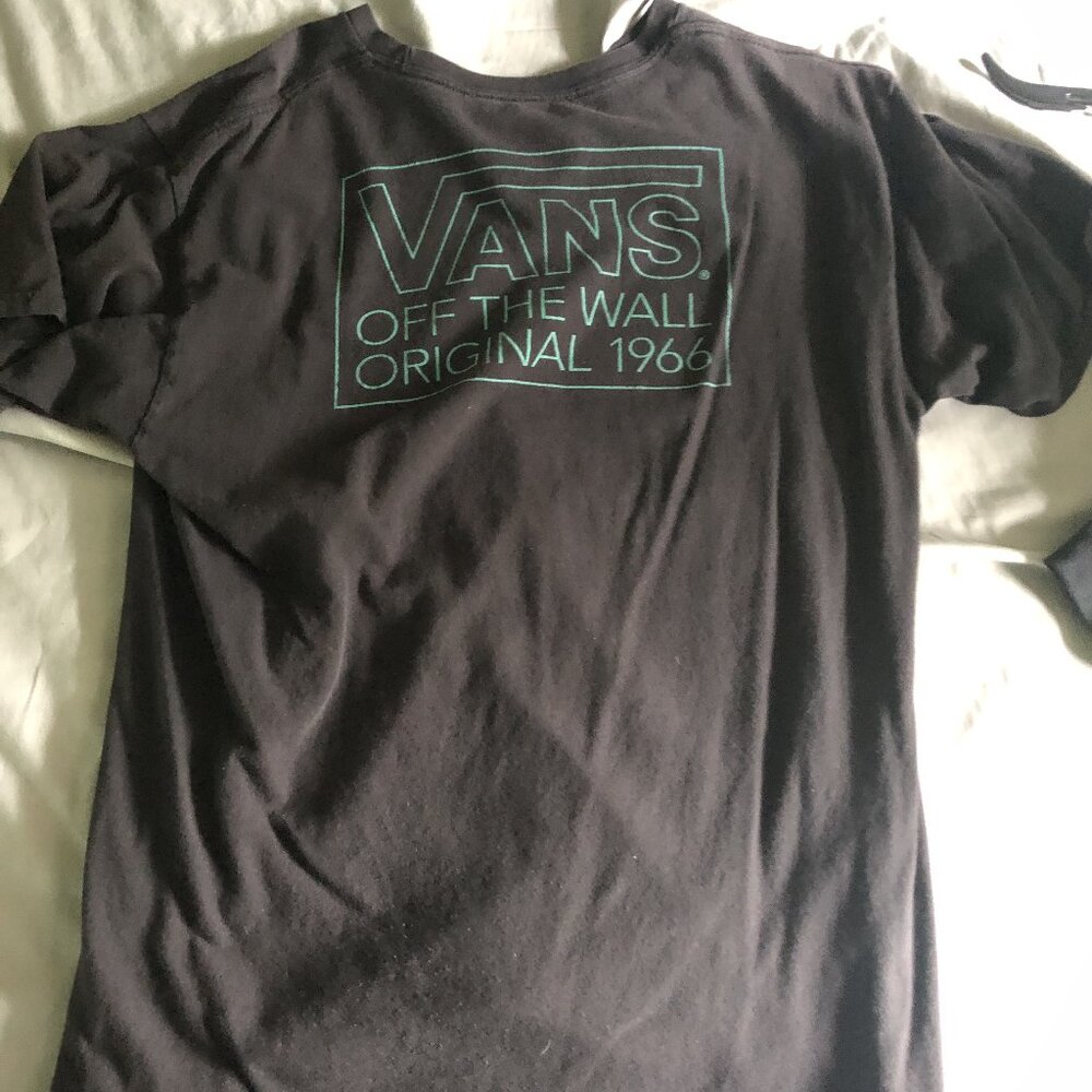 Vans Black T shirt w/ Cyan logo - Large